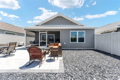 Beautiful 3-bed, 2-bath Charlotte Courtyard Villas with a VIEW! on Continental Country Club in Florida - for sale on GolfHomes.com, golf home, golf lot