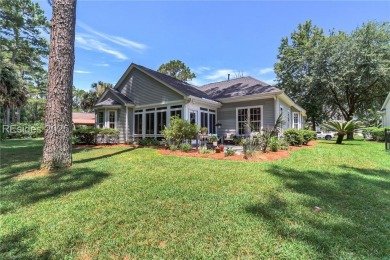 This beautifully maintained single-story home offers 3 easy on Pinecrest Golf Course in South Carolina - for sale on GolfHomes.com, golf home, golf lot