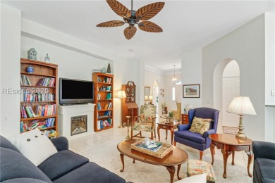 This beautifully maintained single-story home offers 3 easy on Pinecrest Golf Course in South Carolina - for sale on GolfHomes.com, golf home, golf lot