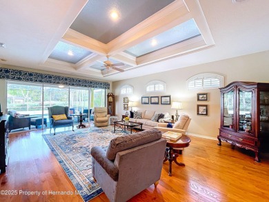Spacious, gracious 2/2/2 + den pool home, on 14th green of on Silverthorn Country Club in Florida - for sale on GolfHomes.com, golf home, golf lot
