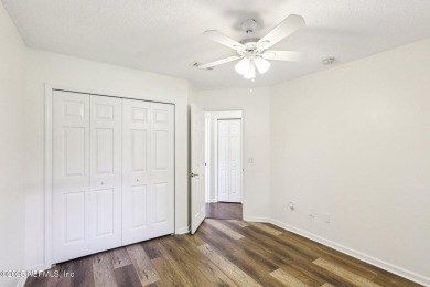 Beautiful 4/2/2 home located in highly desirable Eagle Harbor in on Eagle Harbor Golf Club in Florida - for sale on GolfHomes.com, golf home, golf lot