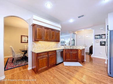 Spacious, gracious 2/2/2 + den pool home, on 14th green of on Silverthorn Country Club in Florida - for sale on GolfHomes.com, golf home, golf lot