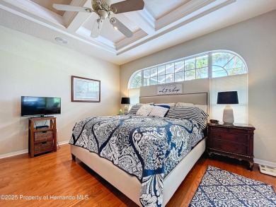 Spacious, gracious 2/2/2 + den pool home, on 14th green of on Silverthorn Country Club in Florida - for sale on GolfHomes.com, golf home, golf lot