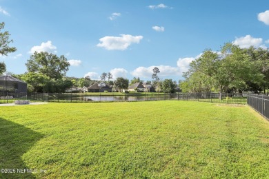 Beautiful 4/2/2 home located in highly desirable Eagle Harbor in on Eagle Harbor Golf Club in Florida - for sale on GolfHomes.com, golf home, golf lot