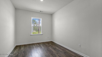 Welcome to 3093 Platinum Circle at Gretchen Pines located in on Seven Lakes Country Club in North Carolina - for sale on GolfHomes.com, golf home, golf lot