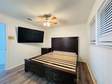 Over 2,600SF Single Story Home with 4 Bedrooms, 3 Bathrooms, 2 on Lake Arlington Golf Course in Texas - for sale on GolfHomes.com, golf home, golf lot