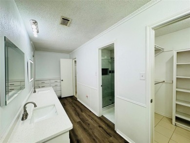 Over 2,600SF Single Story Home with 4 Bedrooms, 3 Bathrooms, 2 on Lake Arlington Golf Course in Texas - for sale on GolfHomes.com, golf home, golf lot