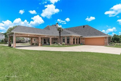 Custom home located on the golf course in Stonebridge, Bossier's on The Golf Club At StoneBridge in Louisiana - for sale on GolfHomes.com, golf home, golf lot