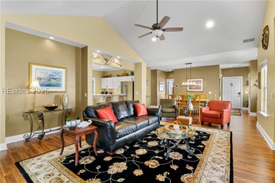 Beautifully renovated & fully furnished 3BR/3BA condo offers the on Shipyard Golf Club in South Carolina - for sale on GolfHomes.com, golf home, golf lot