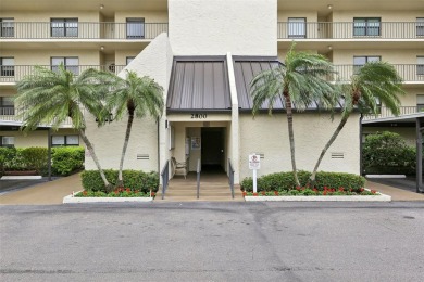 Discover refined living in this beautifully updated 2-bedroom on Cove Cay Country Club in Florida - for sale on GolfHomes.com, golf home, golf lot