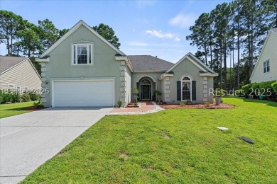 Beautiful 4-Bedroom, 3-Bath Home in Pinecrest with Lagoon and on Pinecrest Golf Course in South Carolina - for sale on GolfHomes.com, golf home, golf lot
