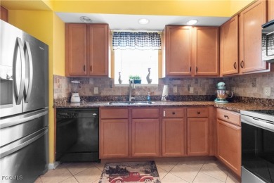 Conveniently located in the heart of Fort Myers, just minutes on Heritage Palms Golf and Country Club in Florida - for sale on GolfHomes.com, golf home, golf lot