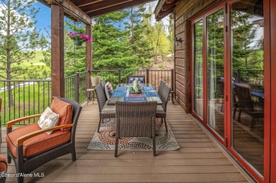 PREMIUM GOLF COTTAGE AT PRESTIGIOUS BLACK ROCK. Privately on The Golf Club at Black Rock in Idaho - for sale on GolfHomes.com, golf home, golf lot