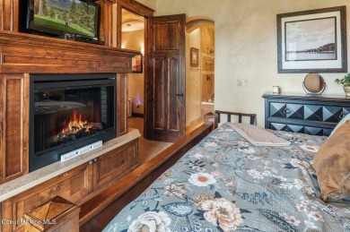 PREMIUM GOLF COTTAGE AT PRESTIGIOUS BLACK ROCK. Privately on The Golf Club at Black Rock in Idaho - for sale on GolfHomes.com, golf home, golf lot