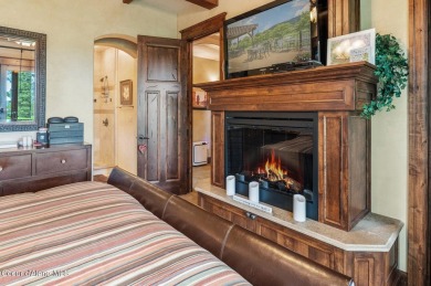PREMIUM GOLF COTTAGE AT PRESTIGIOUS BLACK ROCK. Privately on The Golf Club at Black Rock in Idaho - for sale on GolfHomes.com, golf home, golf lot