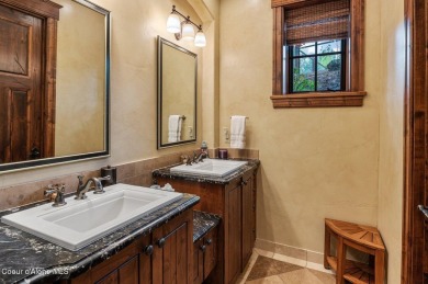 PREMIUM GOLF COTTAGE AT PRESTIGIOUS BLACK ROCK. Privately on The Golf Club at Black Rock in Idaho - for sale on GolfHomes.com, golf home, golf lot