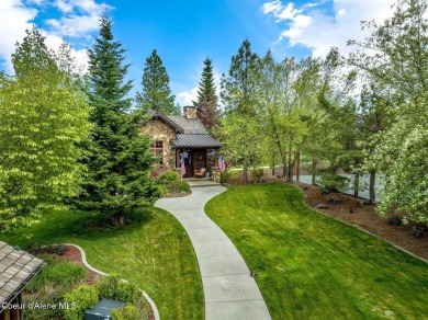 PREMIUM GOLF COTTAGE AT PRESTIGIOUS BLACK ROCK. Privately on The Golf Club at Black Rock in Idaho - for sale on GolfHomes.com, golf home, golf lot