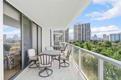 Remodeled 2 bedroom in the heart of Aventura. Double door foyer on Turnberry Isle Resort and Club in Florida - for sale on GolfHomes.com, golf home, golf lot