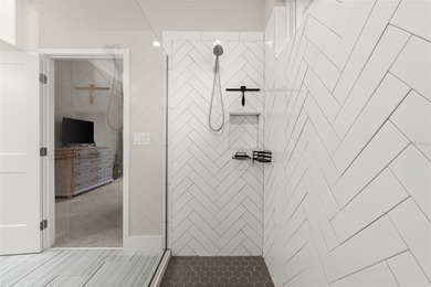 Welcome to 3070 Silvermines Avenue an upgraded, move-in-ready on Halifax Plantation Golf Club in Florida - for sale on GolfHomes.com, golf home, golf lot