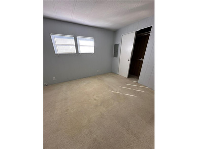 55+ Gated golf course community large 2 bedroom 2 bath home on a on Zellwood Station Country Club in Florida - for sale on GolfHomes.com, golf home, golf lot