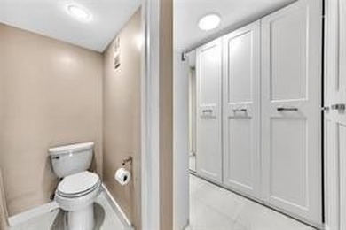 Lakefront Golf Course Condo. Move-in ready and beautifully on Pine Island Ridge Country Club in Florida - for sale on GolfHomes.com, golf home, golf lot