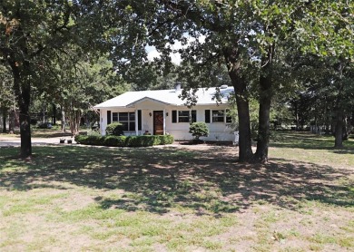 So many possibilities!  Rare opportunity to own in the coveted on Lake Kiowa Golf Course in Texas - for sale on GolfHomes.com, golf home, golf lot