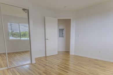 Welcome home! Located in the desirable Discovery Harbor on Discovery Harbour Golf Course in Hawaii - for sale on GolfHomes.com, golf home, golf lot