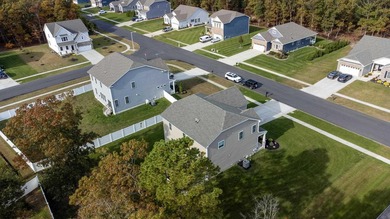 Harbor Pines Beauty! Pristine DR Horton Hadley Model, spacious on Harbor Pines Golf Club in New Jersey - for sale on GolfHomes.com, golf home, golf lot