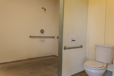 Welcome home! Located in the desirable Discovery Harbor on Discovery Harbour Golf Course in Hawaii - for sale on GolfHomes.com, golf home, golf lot