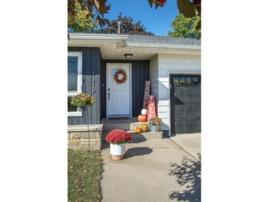 Step inside this move in ready ranch in Waverly where every on  in Iowa - for sale on GolfHomes.com, golf home, golf lot