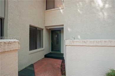 Oversized 2BR villa that lives like a home - room for everyone! on Shipyard Golf Club in South Carolina - for sale on GolfHomes.com, golf home, golf lot