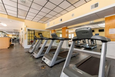 Seller concessions 5K, preferred lender contribution $5K and on MetroWest Golf Club in Florida - for sale on GolfHomes.com, golf home, golf lot