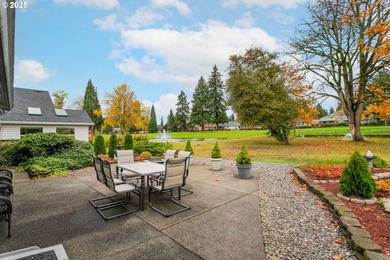 A rare find in Fairway Village! This beautiful home offers on Fairway Village Golf and Country Club in Washington - for sale on GolfHomes.com, golf home, golf lot