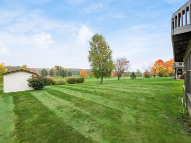 Welcome to your dream retreat in the picturesque community of on Apple Valley Golf Course in Ohio - for sale on GolfHomes.com, golf home, golf lot