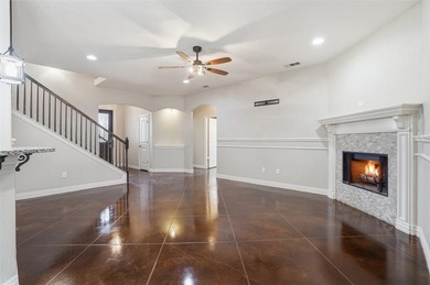 Wow...........MOVE IN READY UPDATED 4 3 2 on a large .39 acre on Pecan Plantation Country Club in Texas - for sale on GolfHomes.com, golf home, golf lot