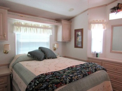 PRICE REDUCTION!!!!   This cozy, well-maintained and cared for on Deer Creek RV Golf Resort in Florida - for sale on GolfHomes.com, golf home, golf lot