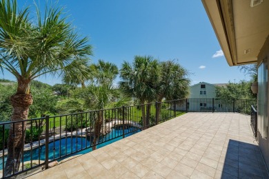 *Fabulous Tropical Oasis!* This gorgeous pool & hot tub with on Rockport Country Club in Texas - for sale on GolfHomes.com, golf home, golf lot