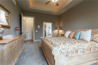 TRUE RANCH  LIVE ON ONE LEVEL! Former MODEL HOME: Oak hardwood on Paradise Pointe Golf Complex in Missouri - for sale on GolfHomes.com, golf home, golf lot