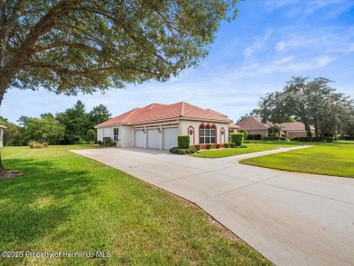 Located in Glen Lakes, this impeccably maintained 2000 built on Glen Lakes Country Club in Florida - for sale on GolfHomes.com, golf home, golf lot