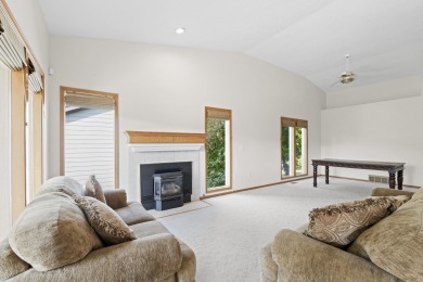 Discover peace, privacy, and panoramic beauty in this 3-bedroom on  in Washington - for sale on GolfHomes.com, golf home, golf lot
