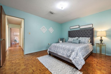 Welcome home to this beautiful, brick single-story 4 bedroom/2 on Fort Walton Beach Golf Course in Florida - for sale on GolfHomes.com, golf home, golf lot