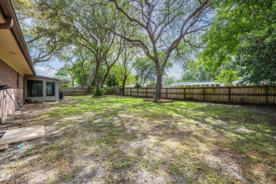 Welcome home to this beautiful, brick single-story 4 bedroom/2 on Fort Walton Beach Golf Course in Florida - for sale on GolfHomes.com, golf home, golf lot
