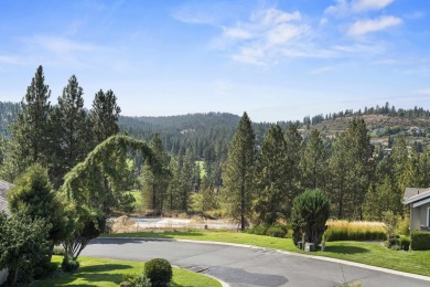 Discover peace, privacy, and panoramic beauty in this 3-bedroom on  in Washington - for sale on GolfHomes.com, golf home, golf lot