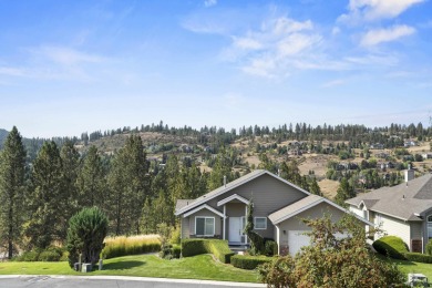 Discover peace, privacy, and panoramic beauty in this 3-bedroom on  in Washington - for sale on GolfHomes.com, golf home, golf lot
