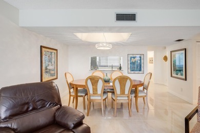 LOOKING FOR THE LIVING SPACE OF A HOME & THE CONVENIENCE OF on Poinciana Golf Club in Florida - for sale on GolfHomes.com, golf home, golf lot