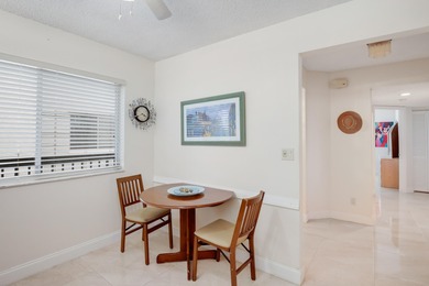 LOOKING FOR THE LIVING SPACE OF A HOME & THE CONVENIENCE OF on Poinciana Golf Club in Florida - for sale on GolfHomes.com, golf home, golf lot