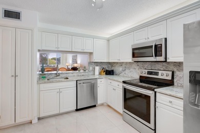 LOOKING FOR THE LIVING SPACE OF A HOME & THE CONVENIENCE OF on Poinciana Golf Club in Florida - for sale on GolfHomes.com, golf home, golf lot