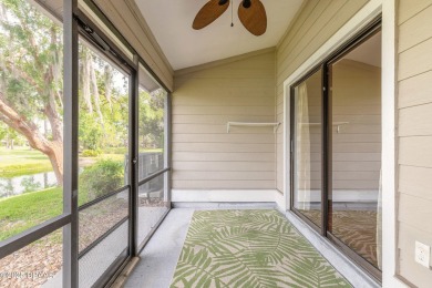 DON'T MISS this Beautiful Renovated Single-Story Townhouse in on Spruce Creek Golf Club in Florida - for sale on GolfHomes.com, golf home, golf lot