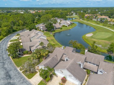 DON'T MISS this Beautiful Renovated Single-Story Townhouse in on Spruce Creek Golf Club in Florida - for sale on GolfHomes.com, golf home, golf lot