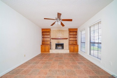 Welcome to this beautiful home perfectly situated on the freshly on The Challenge at Oak Forest in Texas - for sale on GolfHomes.com, golf home, golf lot